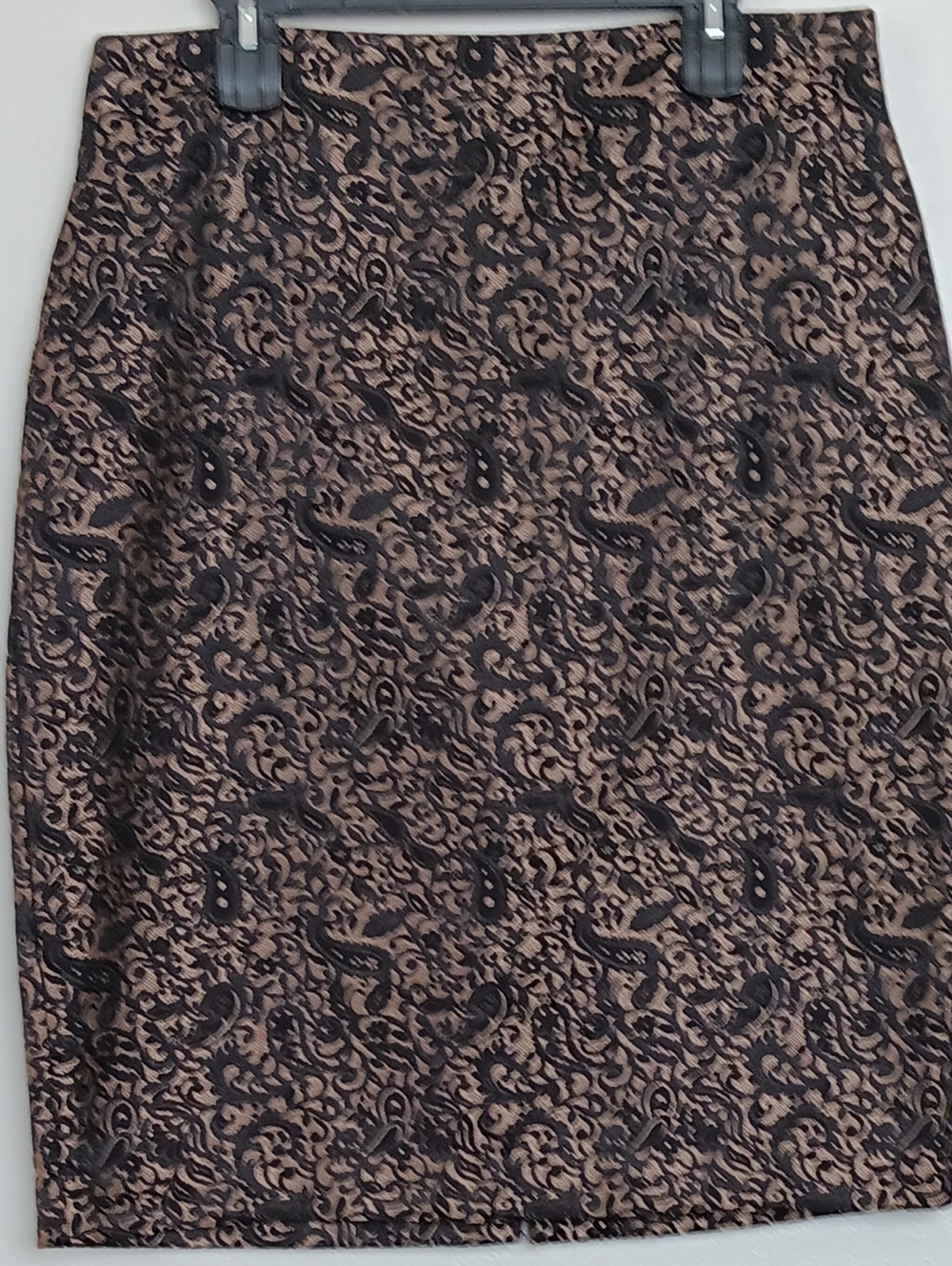 Worthington Black and Taupe Paisley Pencil Skirt Faux Lace Lined Sz 16